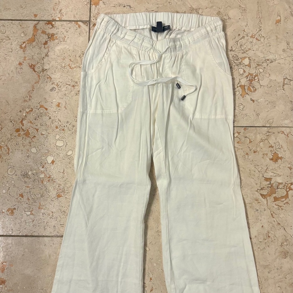 Pea in the Pod White maternity pants